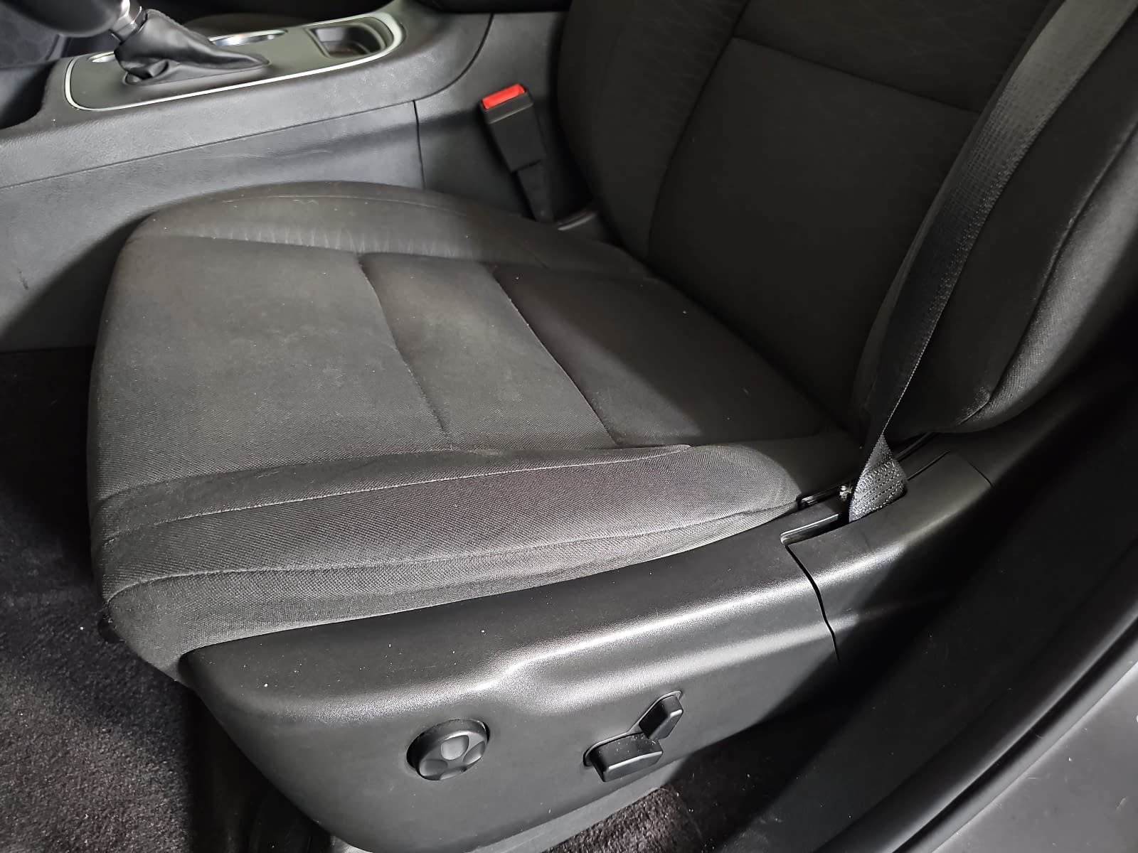 Used 2019 Dodge Durango SXT AWD/4WD image 26