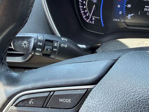 Used 2019 Hyundai Santa Fe AWD image 15