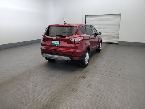 Used 2017 Ford Escape SE AWD/4WD image 9
