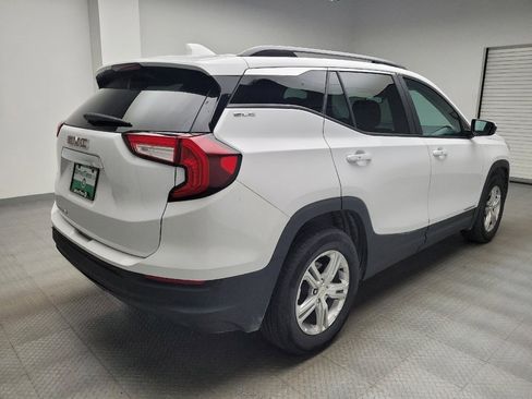 Used 2022 GMC Terrain SLE w/ Driver Convenience Package FWD image 9
