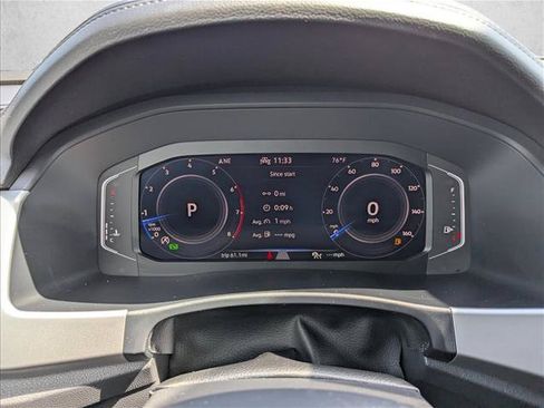 Used 2023 Volkswagen Atlas Cross Sport SE FWD image 16