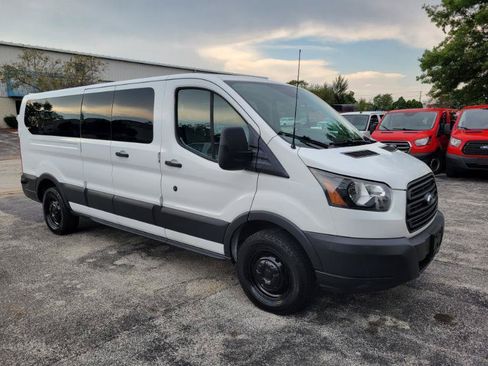 Used 2018 Ford Transit 350 XL RWD image 5