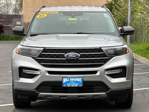 Certified 2023 Ford Explorer XLT w/ Equipment Group 202A image 6