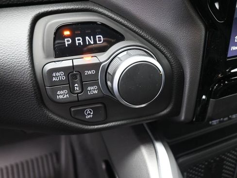 New 2026 RAM 1500 4x4 Crew Cab image 3