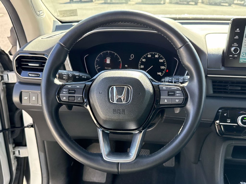 Used 2024 Honda Pilot Touring image 31