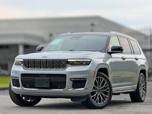 Used 2021 Jeep Grand Cherokee L Summit AWD/4WD image 2