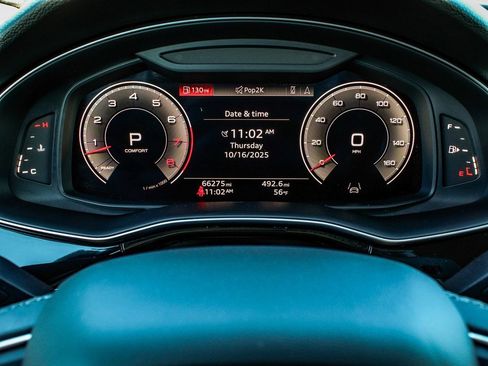 Used 2022 Audi Q8 Premium Plus w/ Premium Plus Package image 16