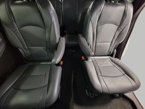 Used 2024 Buick Enclave Essence w/ Sport Touring Edition image 23