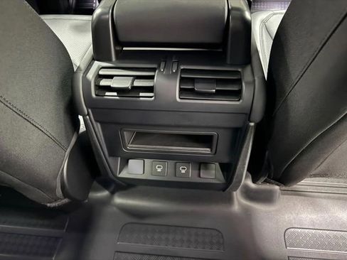 Used 2025 Land Rover Defender 110 S AWD/4WD image 27
