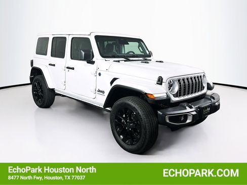 Used 2025 Jeep Wrangler Sahara w/ Safety Group image 1