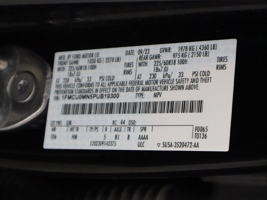 Used 2023 Ford Escape ST-Line w/ Tech Pack #1 FWD image 55