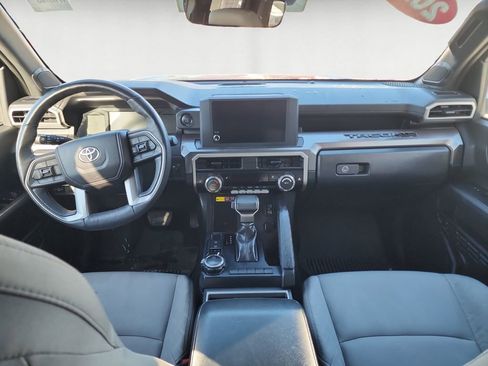 Certified 2025 Toyota Tacoma SR5 image 10