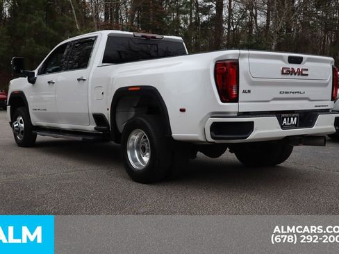 Used 2021 GMC Sierra 3500 Denali w/ Denali Ultimate Package image 8