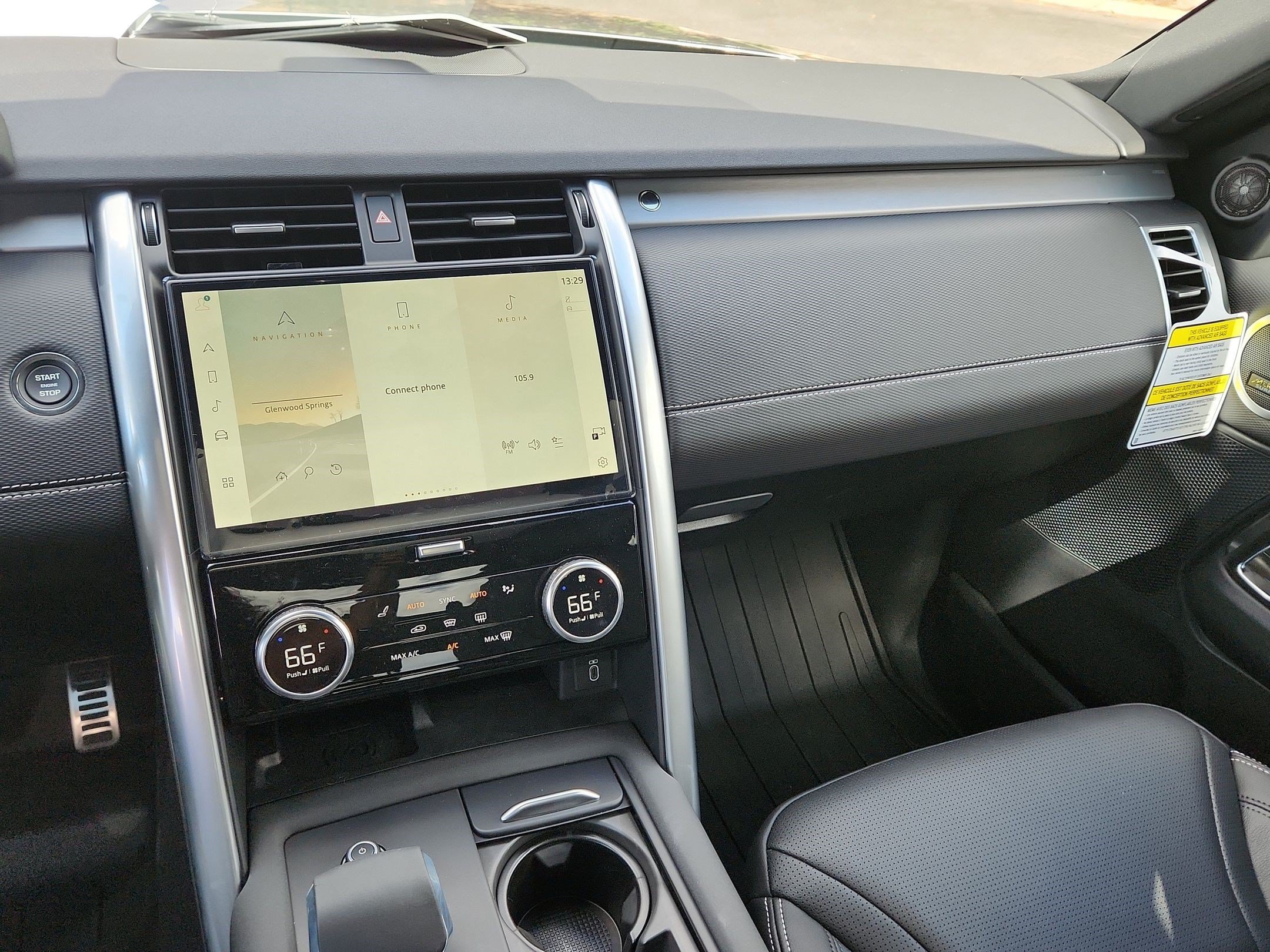 New 2026 Land Rover Discovery Dynamic SE AWD/4WD image 22