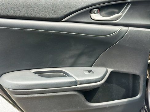Used 2019 Honda Insight Touring image 26