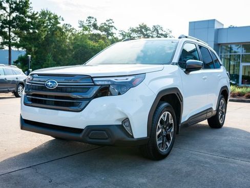 Certified 2026 Subaru Forester Premium AWD/4WD image 11