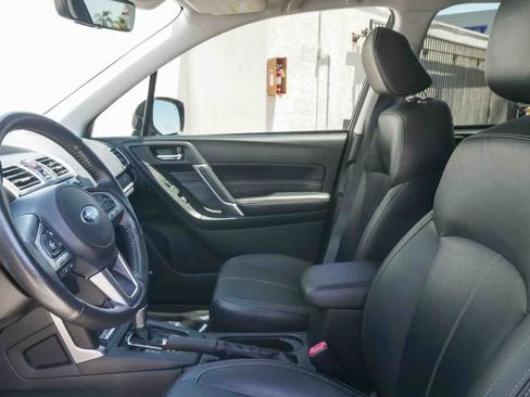 Used 2018 Subaru Forester 2.5i Touring w/ Popular Package #3B AWD/4WD image 15