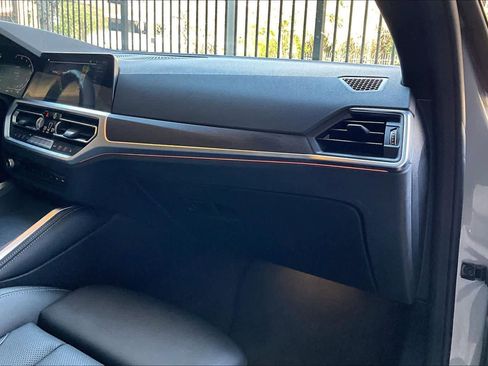 Certified 2023 BMW 430i Gran Coupe w/ M Sport Package image 18