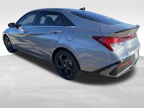 New 2026 Hyundai Elantra SEL Sport image 5