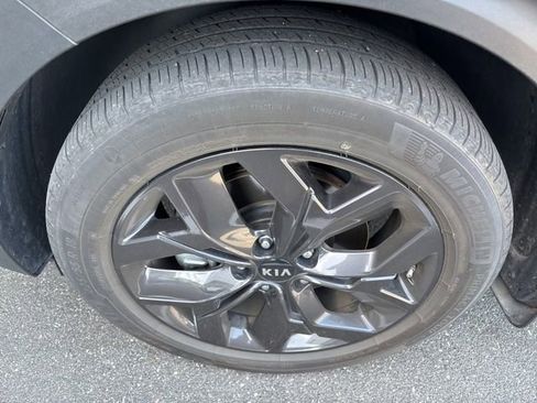 Used 2020 Kia Sportage S FWD image 19