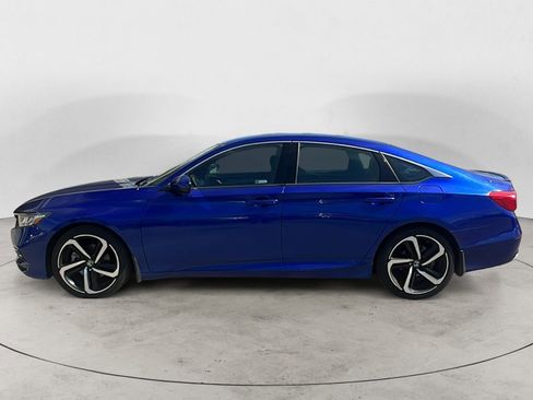 Used 2018 Honda Accord Sport image 3