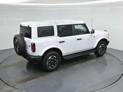 New 2026 Ford Bronco Outer Banks image 40