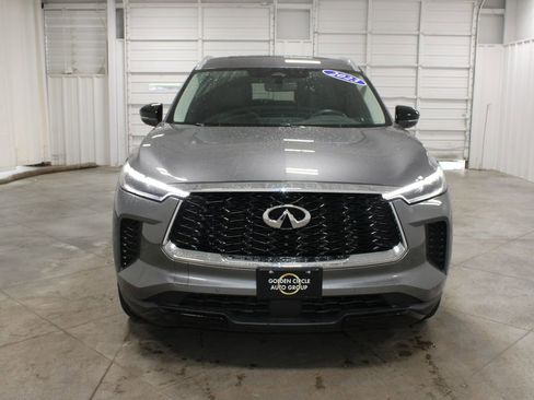 Used 2023 INFINITI QX60 Luxe w/ Cargo Package FWD image 3