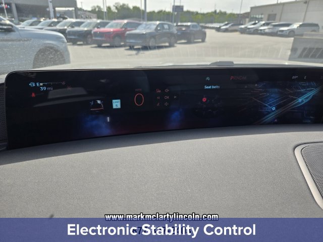 New 2026 Lincoln Navigator Premiere AWD/4WD image 22