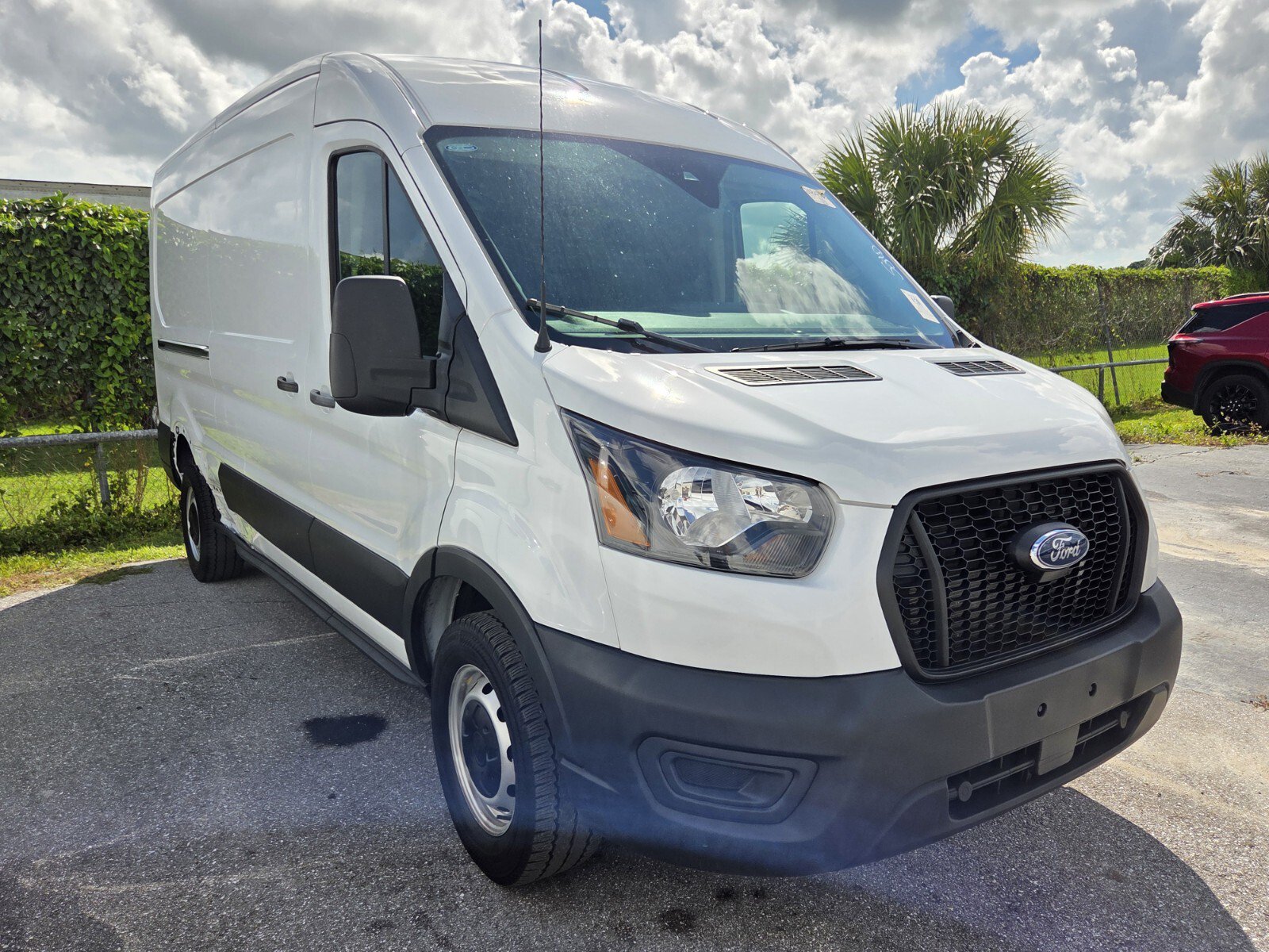 Used 2025 Ford Transit 250 148 Medium Roof w/ Load Area Protection Package RWD image 2