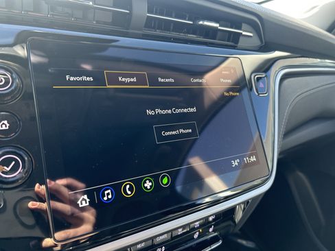 Used 2023 Chevrolet Bolt EUV LT w/ Comfort Package image 18