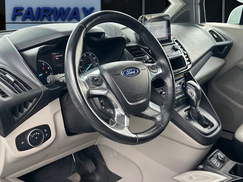 Used 2020 Ford Transit Connect Titanium FWD image 14