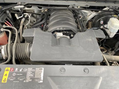 Used 2018 Chevrolet Silverado 1500 LT w/ All Star Edition AWD/4WD image 21