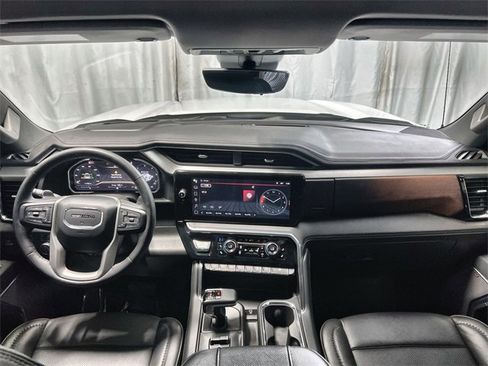 Used 2024 GMC Sierra 1500 Denali w/ Denali Reserve Package image 32