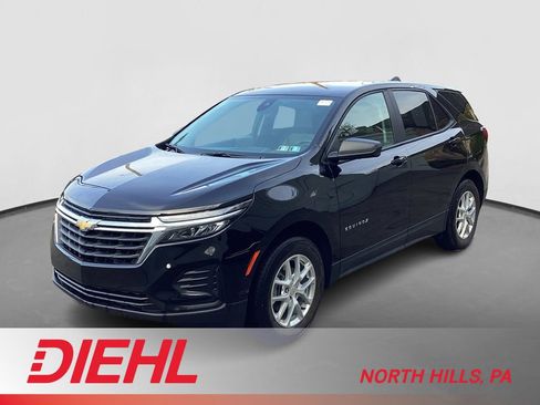 Certified 2024 Chevrolet Equinox LS w/ LS Convenience Package AWD/4WD image 1