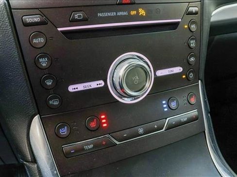 Used 2019 Ford Edge Titanium w/ Equipment Group 301A image 20