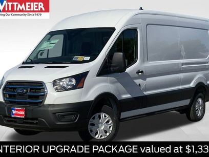 New 2023 Ford E-Transit Medium Roof w/ Interior Upgrade Package