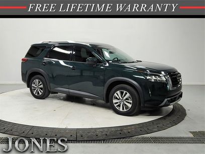 Used 2022 Nissan Pathfinder SL