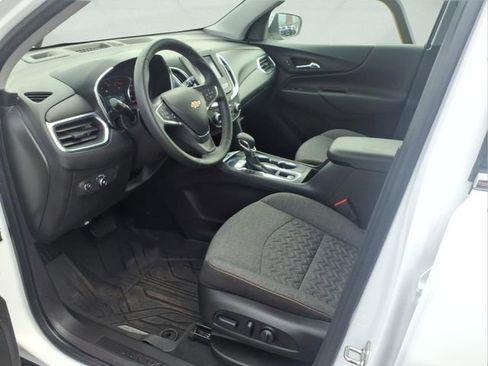 Certified 2024 Chevrolet Equinox LT w/ LPO, Floor Liner Package FWD image 12
