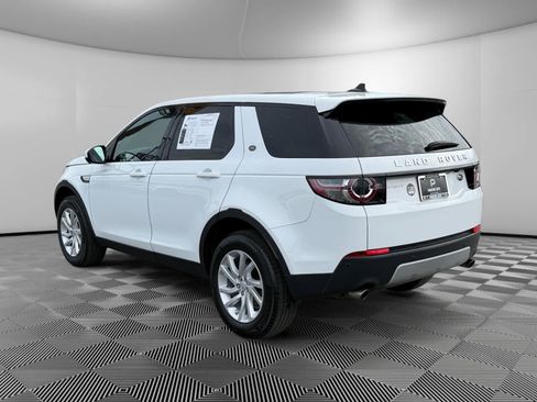Used 2016 Land Rover Discovery Sport HSE image 3