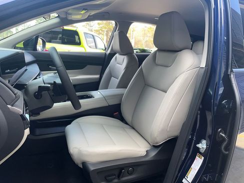 New 2026 Nissan Murano SV AWD/4WD image 9