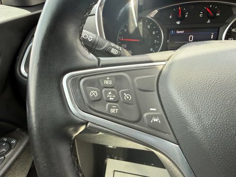 Used 2024 Chevrolet Equinox LT AWD/4WD image 18