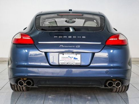 Used 2011 Porsche Panamera 4S image 7