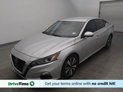 Used 2022 Nissan Altima 2.5 SV