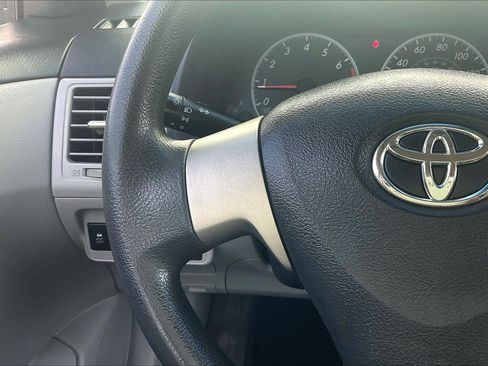 Used 2011 Toyota Corolla LE image 23
