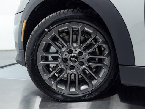Used 2026 MINI Cooper 4-Door Hardtop FWD image 21