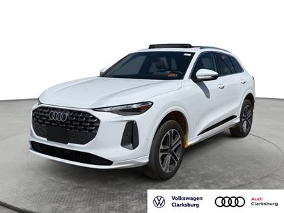 Used 2025 Audi Q5 Premium w/ Convenience Package