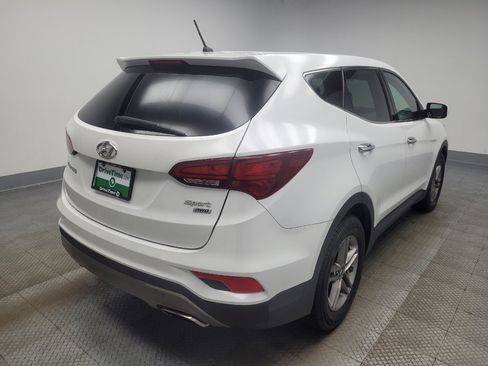Used 2018 Hyundai Santa Fe Sport AWD/4WD image 9