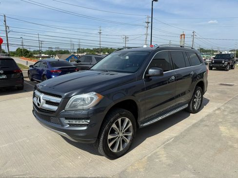 Used 2014 Mercedes-Benz GL 450 4MATIC image 5