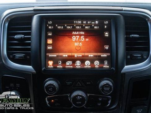 Used 2016 RAM 2500 Limited AWD/4WD image 16