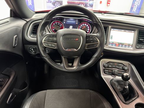 Used 2021 Dodge Challenger R/T Scat Pack w/ Plus Package image 26